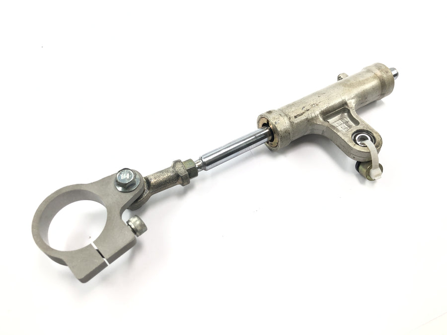 Suzuki GSX R 1100 GU74C [1987] - Steering damper steering damper holder