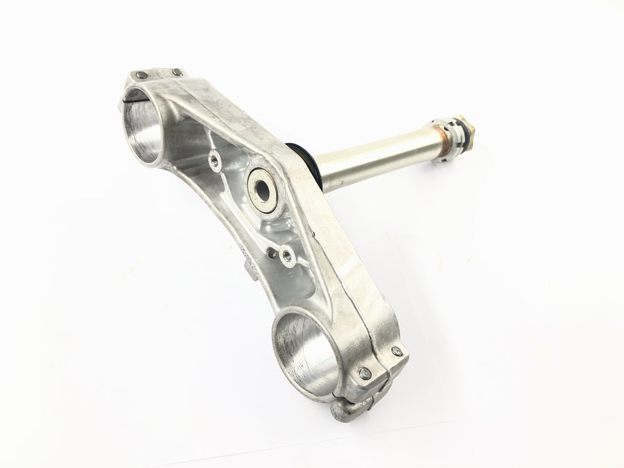 Suzuki GSX R 1000 WVB6 K6 [2006] - Lower fork bridge, steering head lower bridge fork clamp