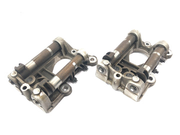 Moto Guzzi V10 Centauro [1998] - rocker arm bracket valve train pair