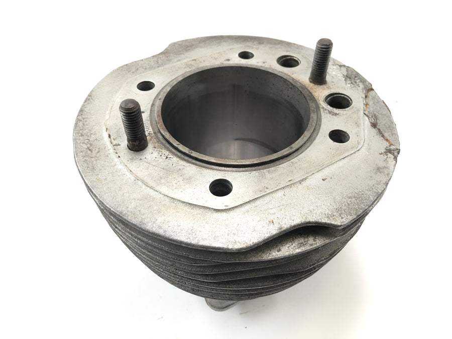 BMW R 75/5 [1973] - cylinder with piston on the right