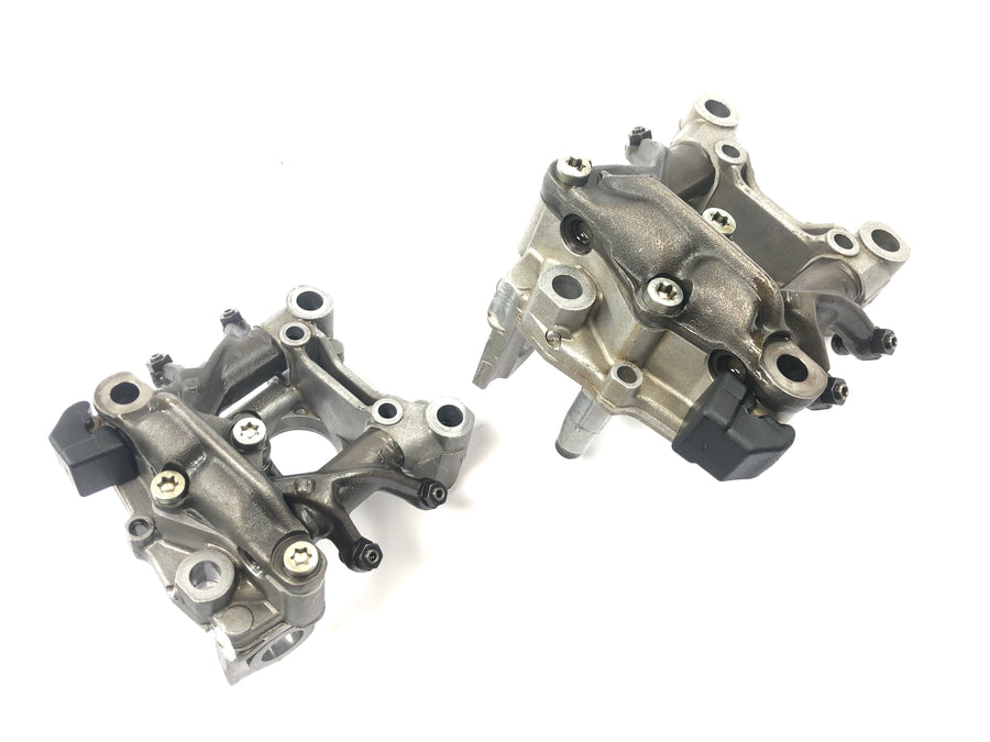 BMW R 1150 R R21 [2001] - Kipphebelbock Nockenwellenlagerbock Ventiltrieb links und rechts