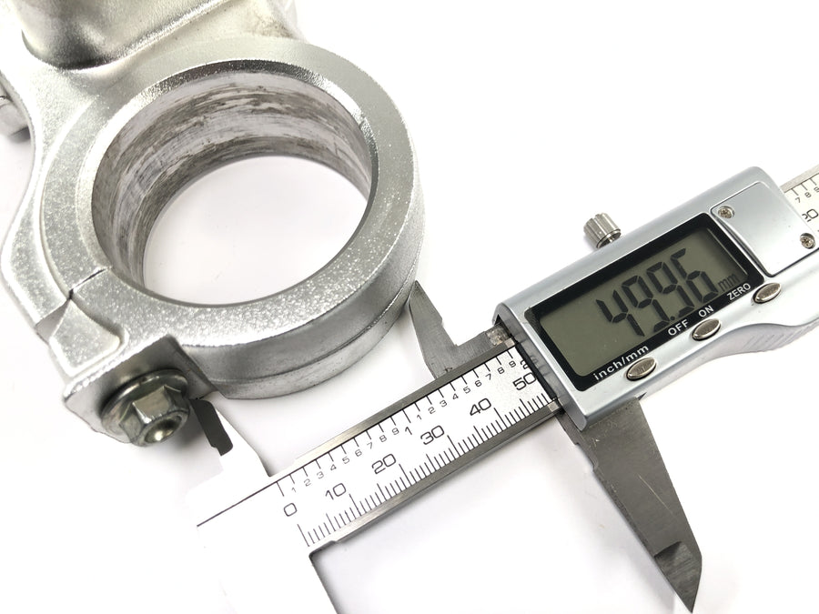SWM RS 125 R B2 [2020] - Té de fourche supérieur, collier de direction, collier de fourche