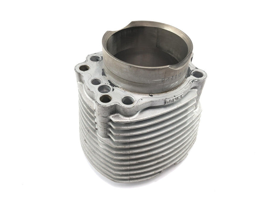 Yamaha XV 1600 Wild Star VP08 [2002] - Cylindre avec piston avant