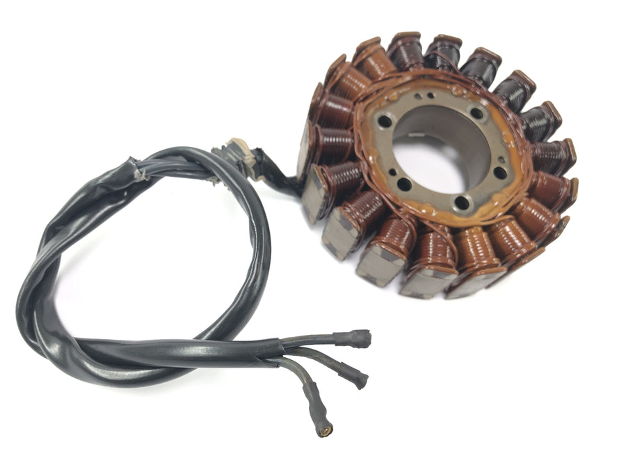 Triumph Sprint ST 1050 [2005] - Alternateur Stator sans connecteur