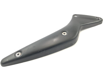 Suzuki VZ 1500 WVCU [2011] - Jambe de force d'aile arrière support gauche garde-boue arrière