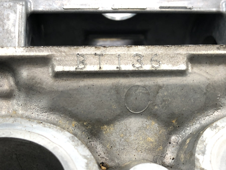 Honda CBR 1000 RR SC59 [2008] - Cylinder head valve head cylinder head housing