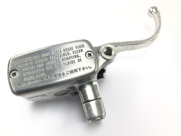 Honda VTX 1800 SC46 [2004] - Pompe de frein avant, levier de frein plié, fixation guidon droit - 0