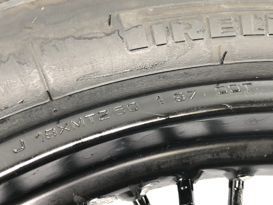 Yamaha XVS 650 4VR [1997] - Roue avant à jante 2,50 x 19" à rayons