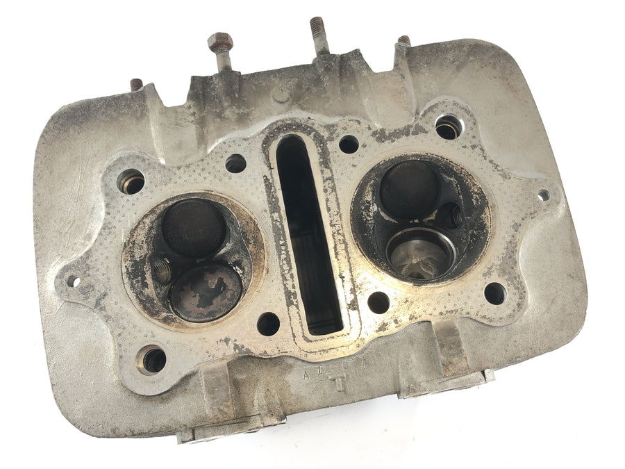 Yamaha XS 400 2A2 [1982] - Cylinder head complete
