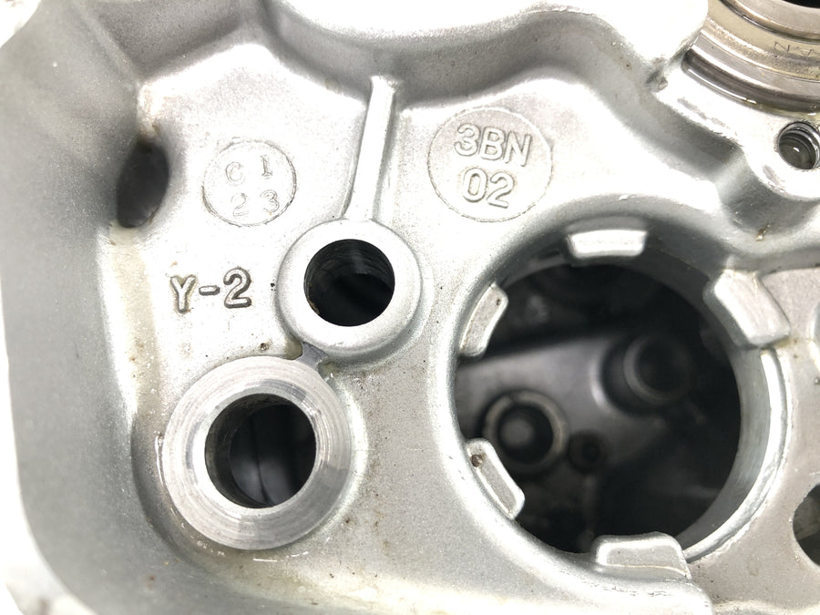 Yamaha DT 125 R DE03 [2000] - Engine housing engine block crankcase housing halves