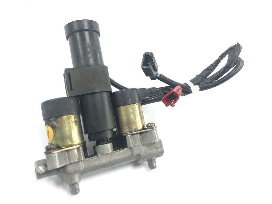 Honda GL 1500 Goldwing SC22 [1993] - Air suspension control valve control unit