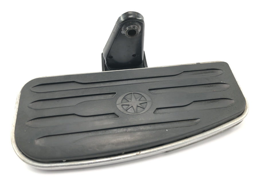 Yamaha XV 1600 Wild Star VP08 [2002] - Footboard driver footplate footrest front left
