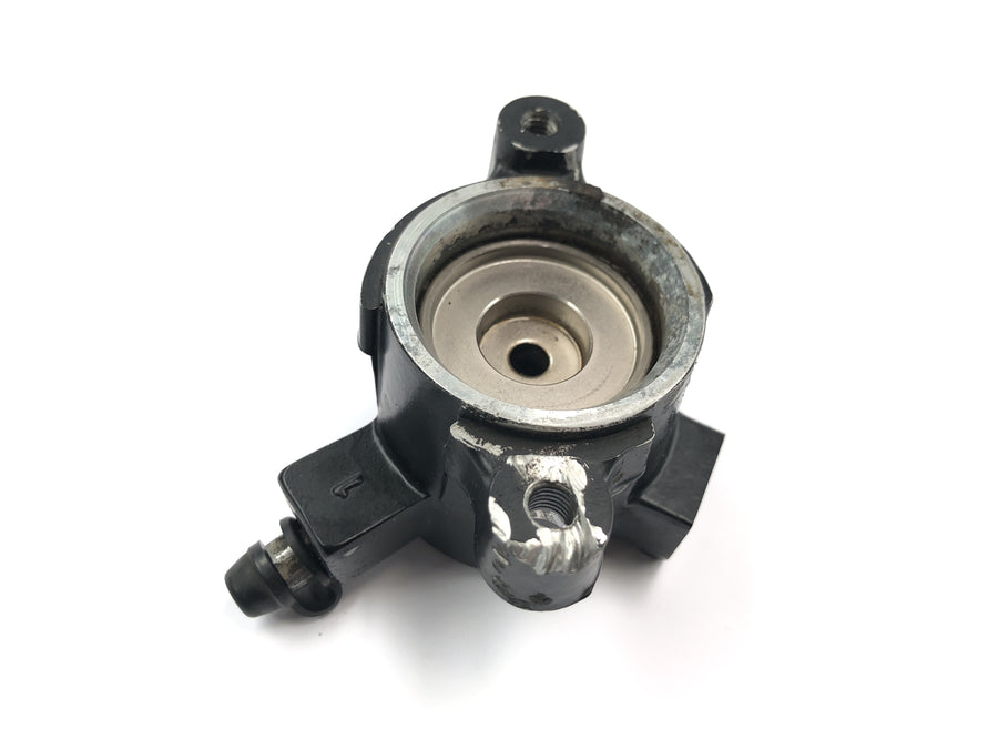 Suzuki GSX R 1100 GU74C [1987] - clutch slave cylinder hydraulic clutch clutch cylinder