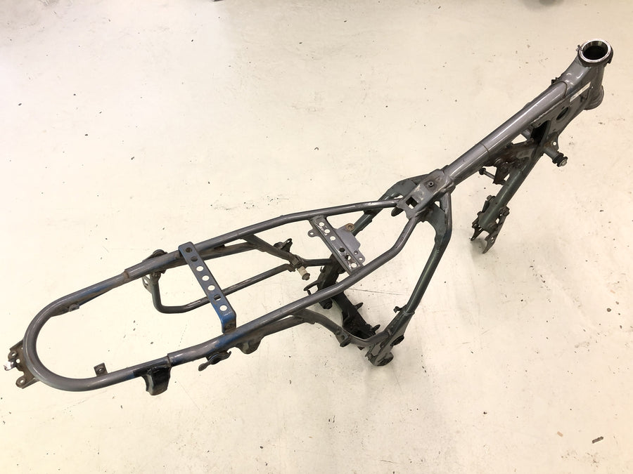 Yamaha TT 600 E 4GV [1995] - Frame main frame with papers