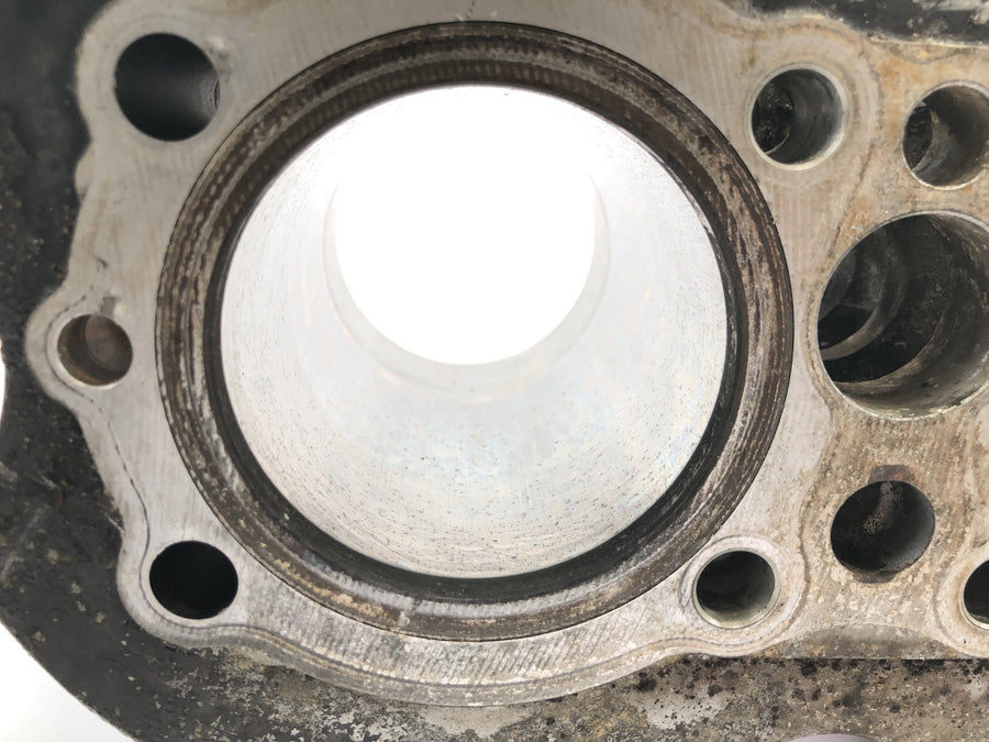 Kawasaki W 650 EJ650A [1999] - cylinder with piston