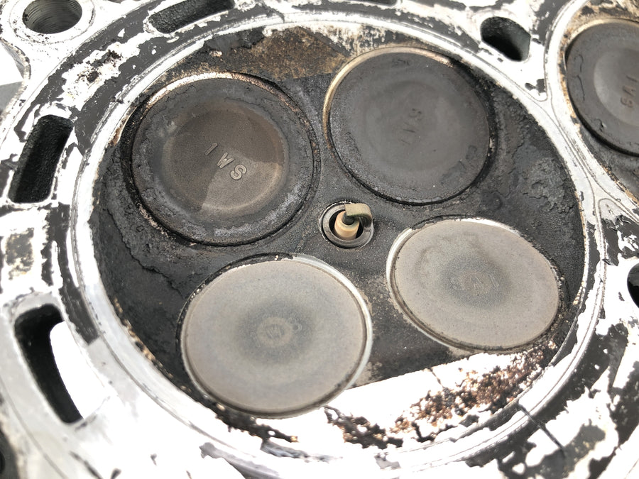 Yamaha MT07 RM04 [2014] - Culasse Boîtier de commande des soupapes Support de palier d'arbre à cames
