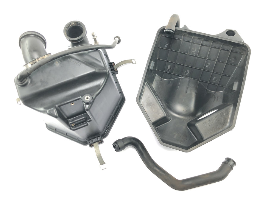 Ducati Multistrada 1000 DS [2003] - Air filter box airbox intake box