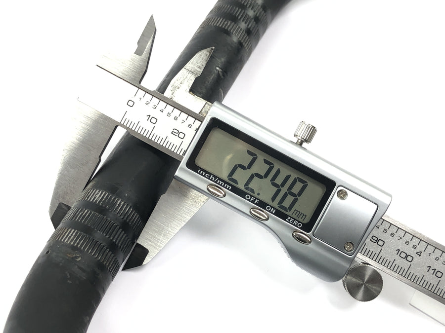 Triumph Tiger 955i 709EN [2003] - guidon guidon tubulaire noir 22 mm