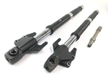 Suzuki VZ 1500 WVCU [2011] - Fourche fourche télescopique avec axe - 0