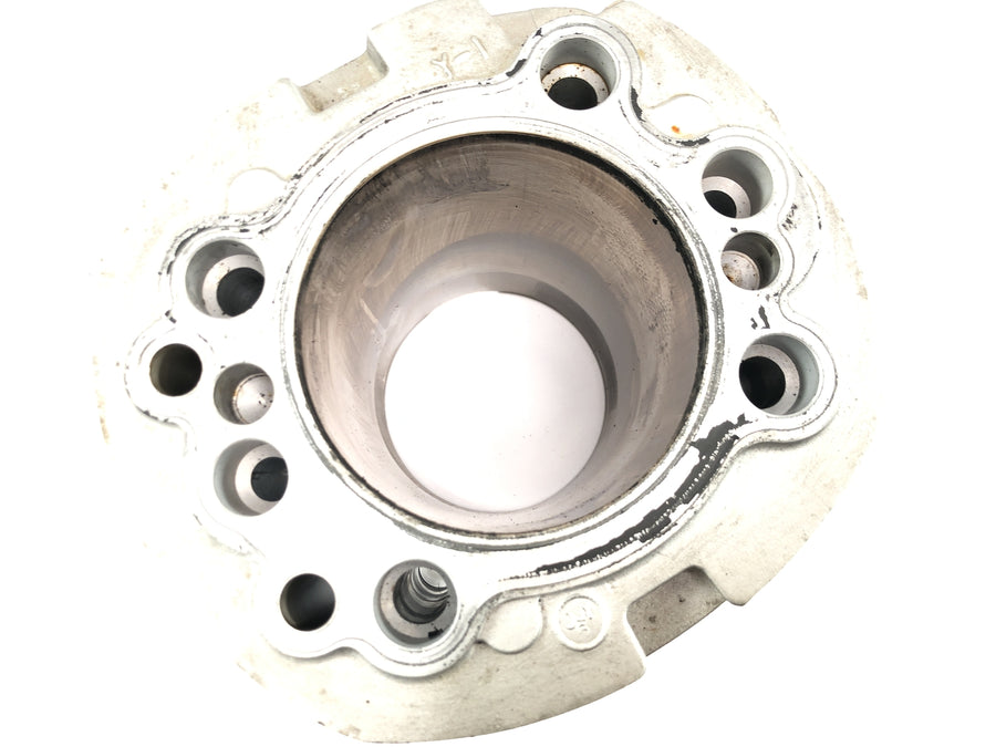 Yamaha XV 1600 Wild Star VP08 [2002] - Cylindre avec piston arrière