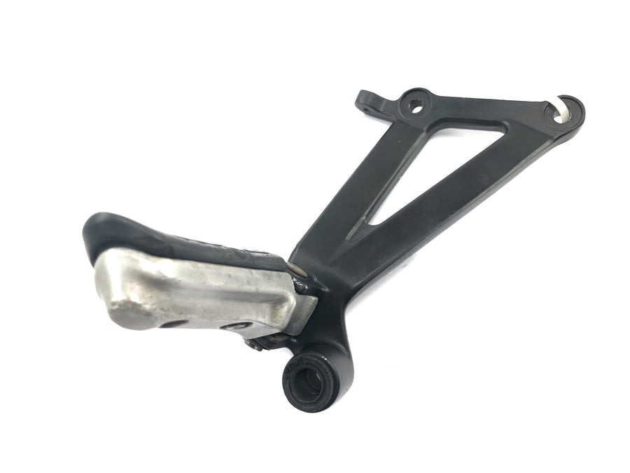 Honda NSR 125 JC20 [1991] - Rear passenger footrest footrest holder right