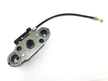 Suzuki GSF 1250 SA Bandit WVCH [2007] - Verrouillage de selle avec câble Bowden