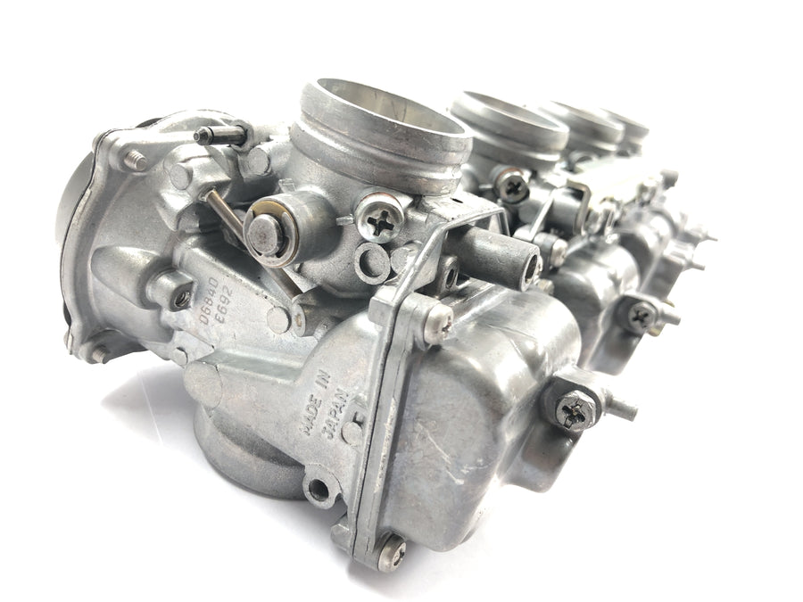 Suzuki GSX R 1100 GU74C [1987] - Carburateur banc de carburateurs unité de carburateur