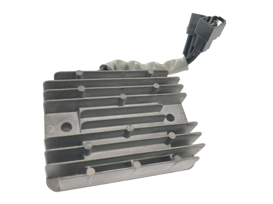 Suzuki GSX R 1000 WVB6 K6 [2006] - Voltage regulator rectifier regulator