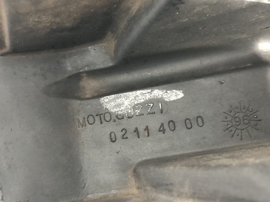 Moto Guzzi V10 Centauro [1998] - Air filter box airbox intake box