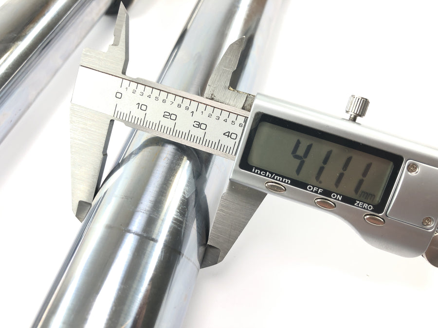Yamaha XVS 650 4VR [1997] - Fourche fourche télescopique avec axe 41 mm