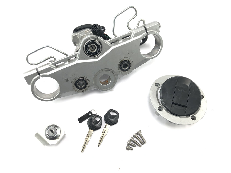 Suzuki GSF 1250 SA Bandit WVCH [2007] - Kit de serrures, serrure d'allumage, pont de fourche, bouchon de réservoir, serrure de direction