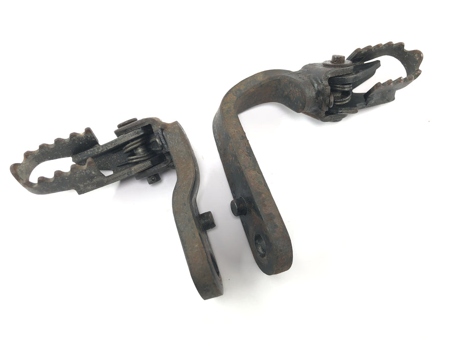 Honda XL 250 R MD03 [1993] - Footrest driver footrests foldable pair at the front