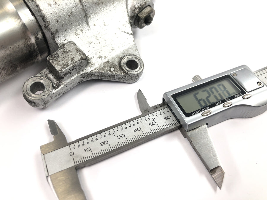 Honda CBR 900 RR Fireblade SC33 [2000] - Fourche fourche télescopique avec axe