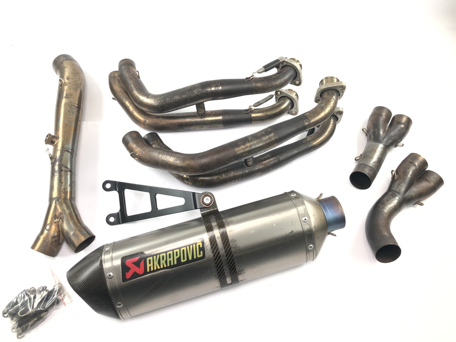 Suzuki GSX R 1000 WVB6 K6 [2006] - Système d'échappement Akrapovic échappement complet silencieux final