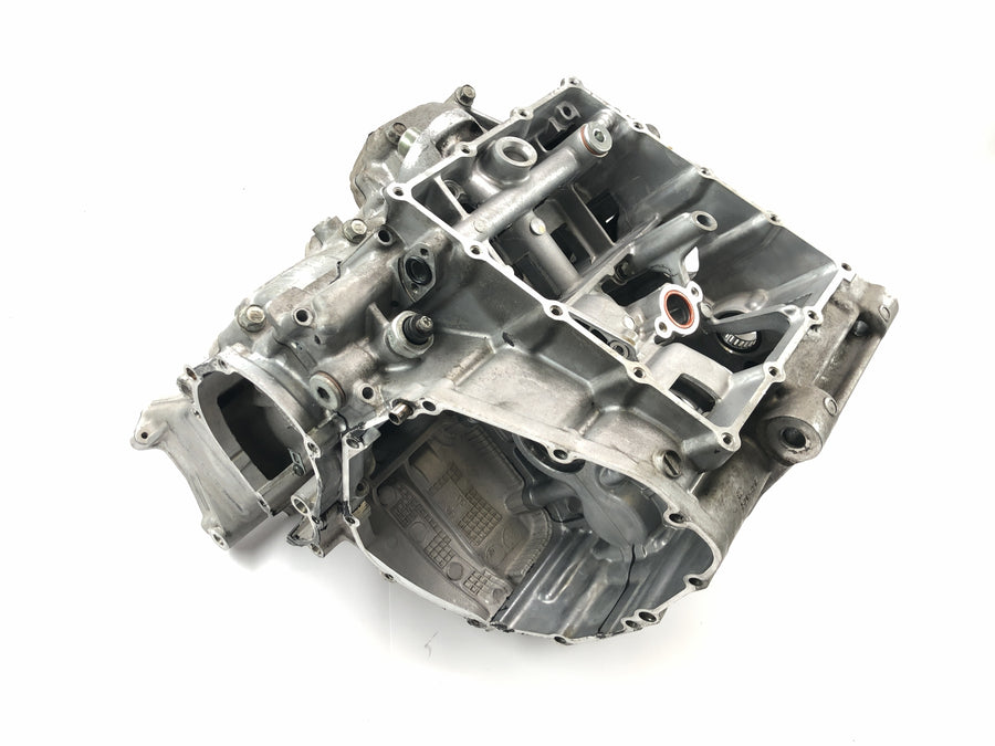Suzuki GSX R 1000 WVB6 K6 [2006] - Engine block crankcase cylinder housing with piston