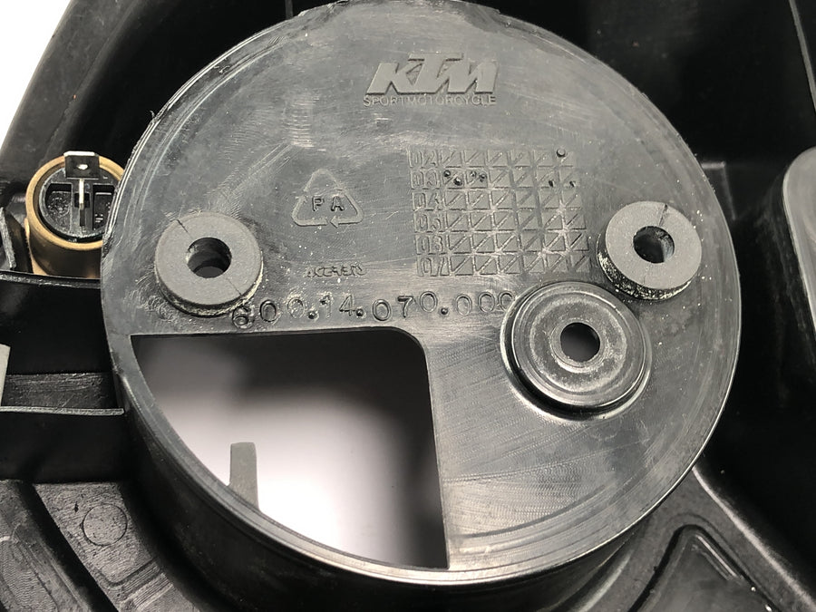 KTM 950 Adventure LC8 [2004] - Boîtier de compteur, habillage de cockpit, support d'instruments