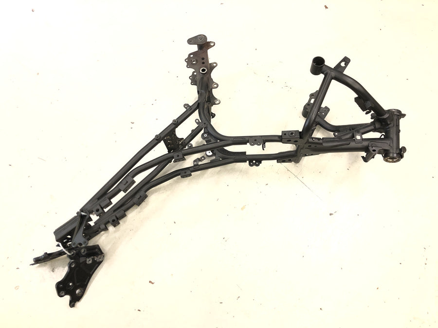 Yamaha MT07 RM04 [2014] - Cadre avec papiers