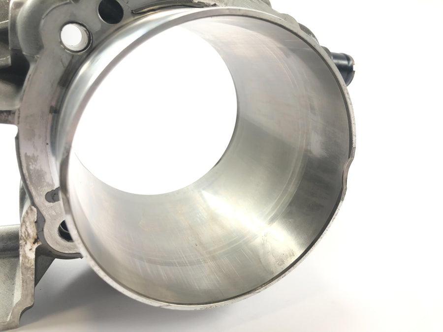 Ducati Multistrada 1200 S Touring [2009] - cylindre avec piston à l'avant