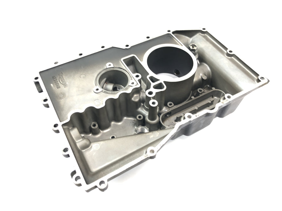 Triumph Daytona 1200 T300D [1994] - Oil pan engine housing lower part engine oil pan