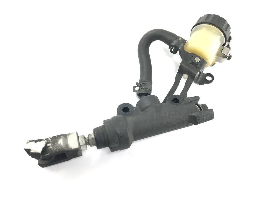 Honda CBR 1000 RR SC59 [2008] - Rear brake pump, brake cylinder, foot brake