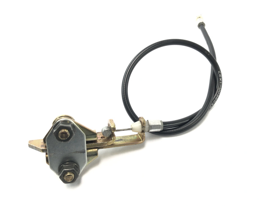Yamaha XJR 1300 RP06 [2002] - Verrouillage de selle avec câble Bowden
