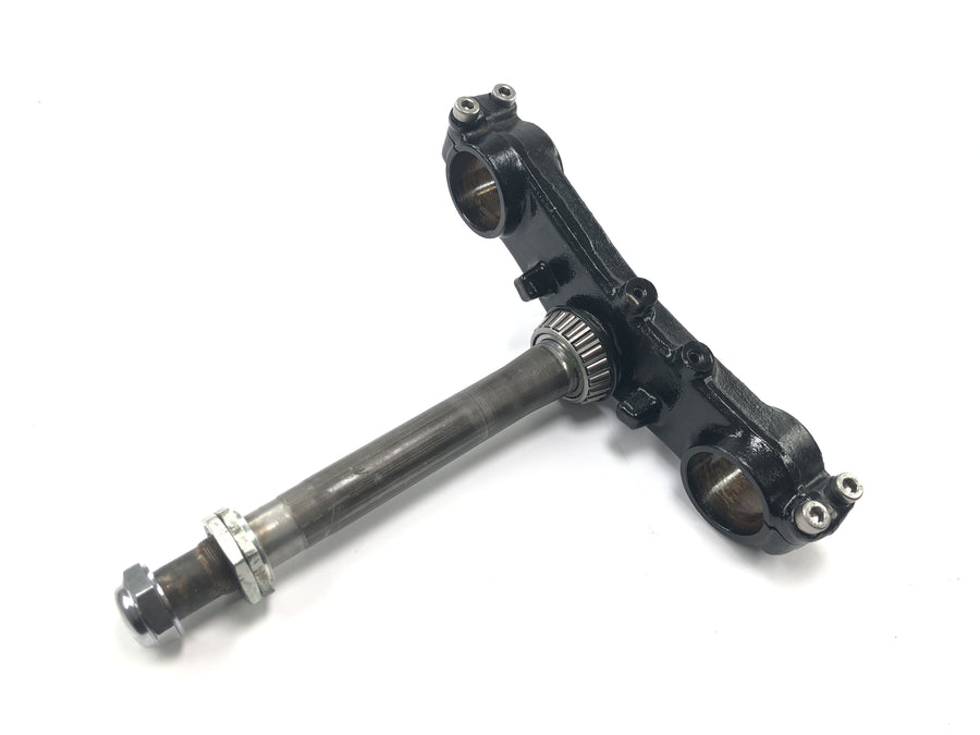 Triumph Tiger 955i 709EN [2003] - collier de fourche inférieur