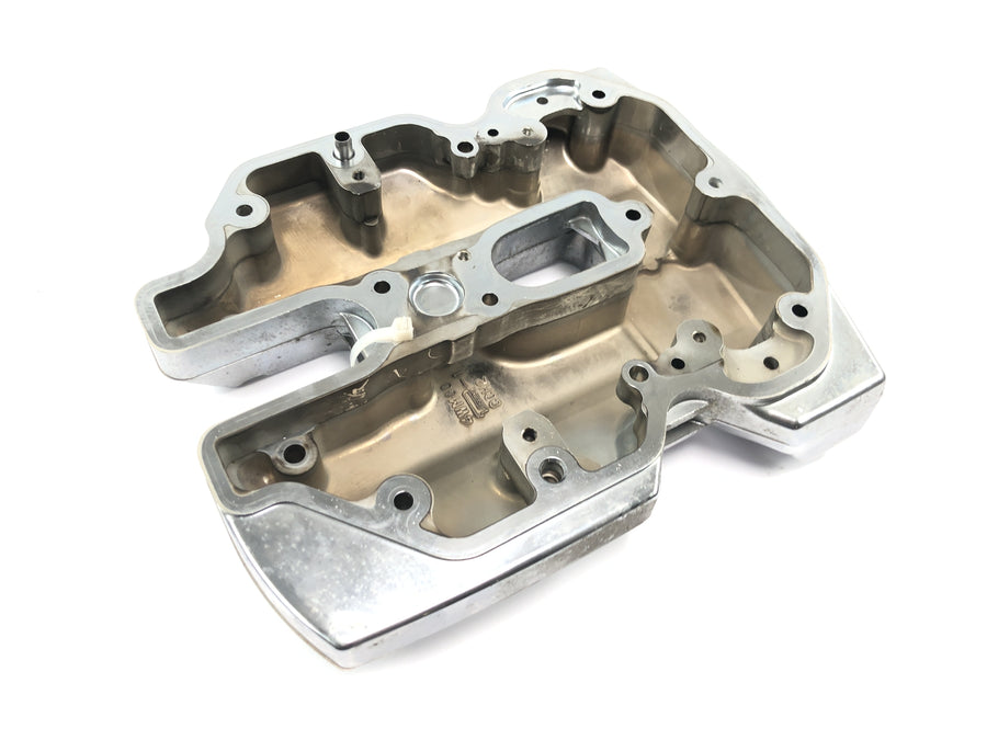 Yamaha XV 1600 Wild Star VP08 [2002] - front valve cover cylinder head cover valve cover