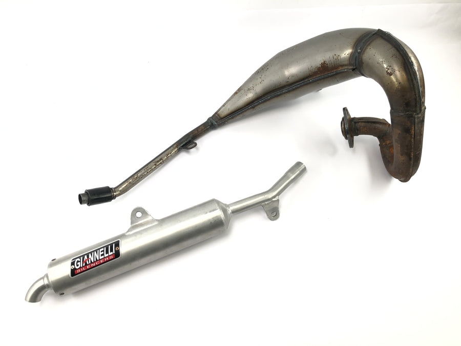Yamaha DT 125 R DE03 [2000] - Système d'échappement Collecteur d'échappement Giannelli pot d'extrémité de silencieux arrière
