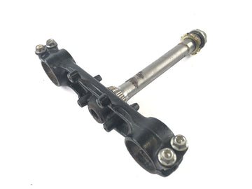 Honda NX 650 RD08 [1995] - Fork Bridge en dessous du guidon - 0