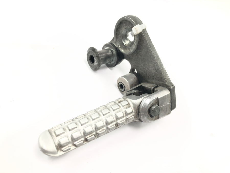 Moto Guzzi V10 Centauro [1998] - Driver's footrest, right footrest