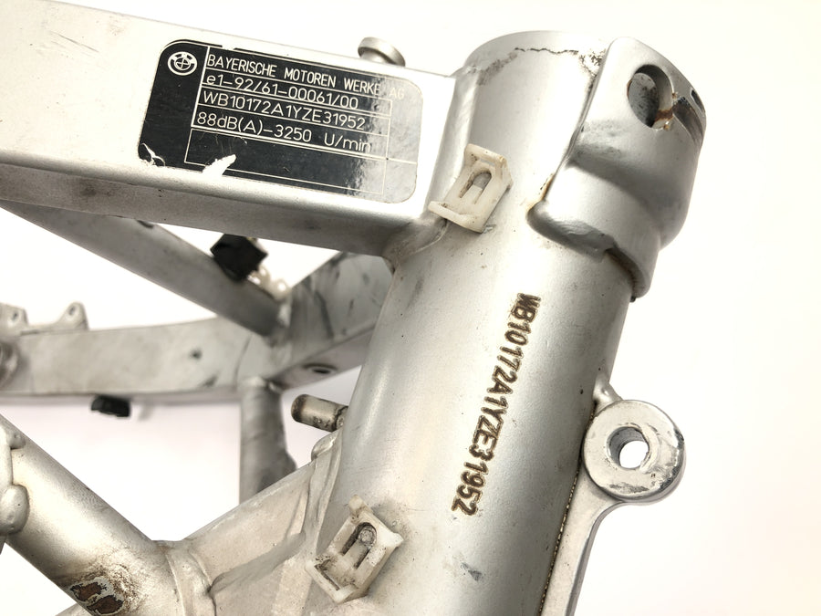 BMW F 650 GS R13 [2000] - Châssis principal avec papiers