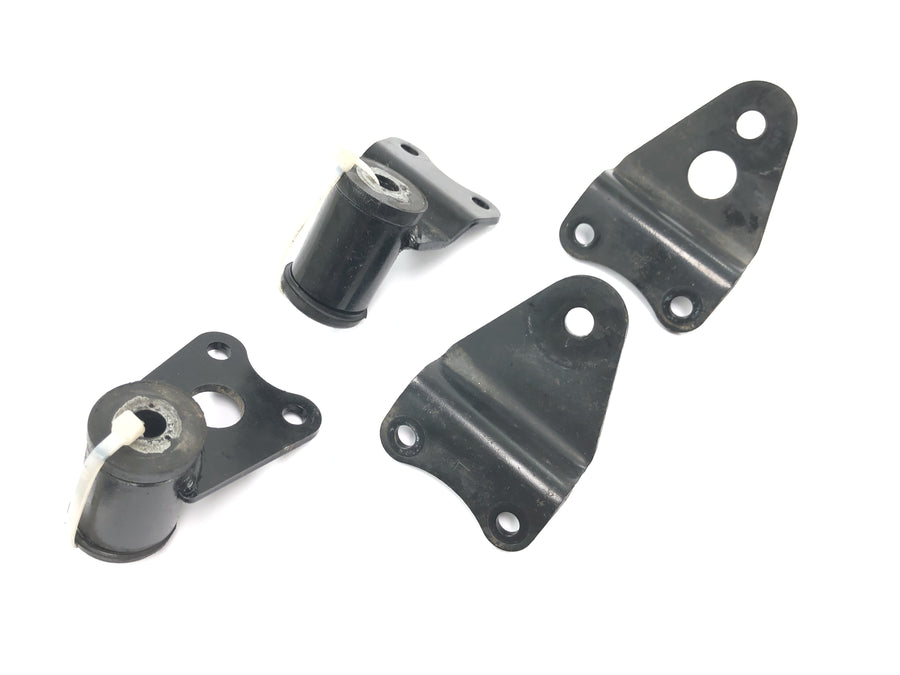 Kawasaki W 650 EJ650A [1999] - Engine mount engine mount bracket set