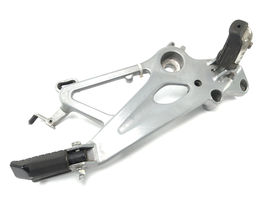Honda SLR 650 RD09 [1997] - Système de repose-pied sur le support de repose-pieds droit
