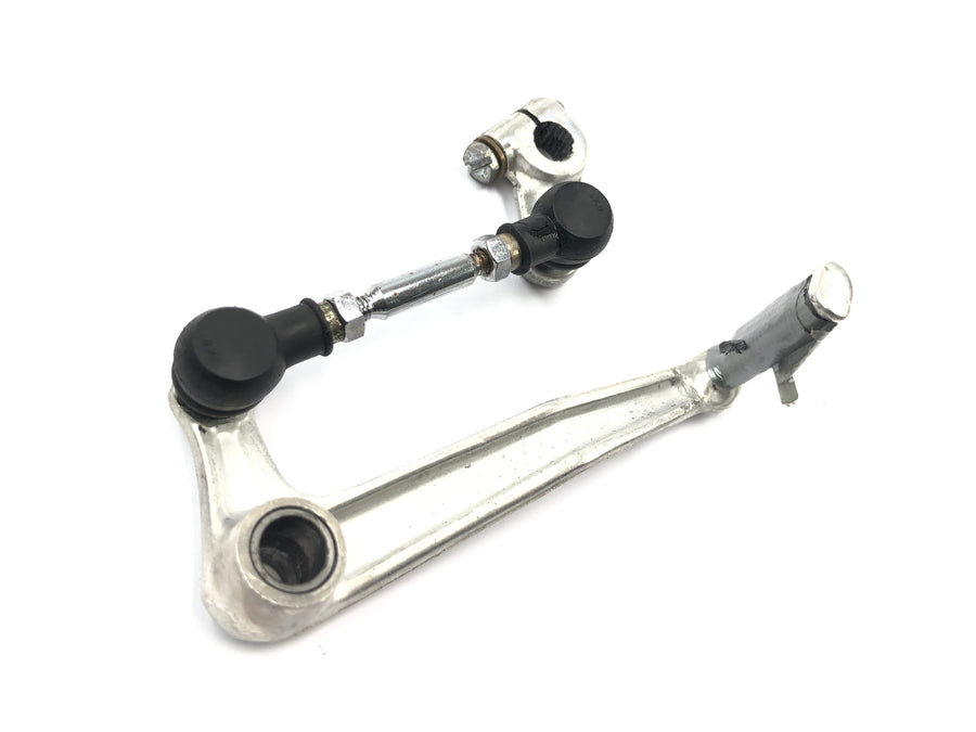 Suzuki GSX R 1100 GU74C [1987] - shift lever with shift linkage shift lever deflection